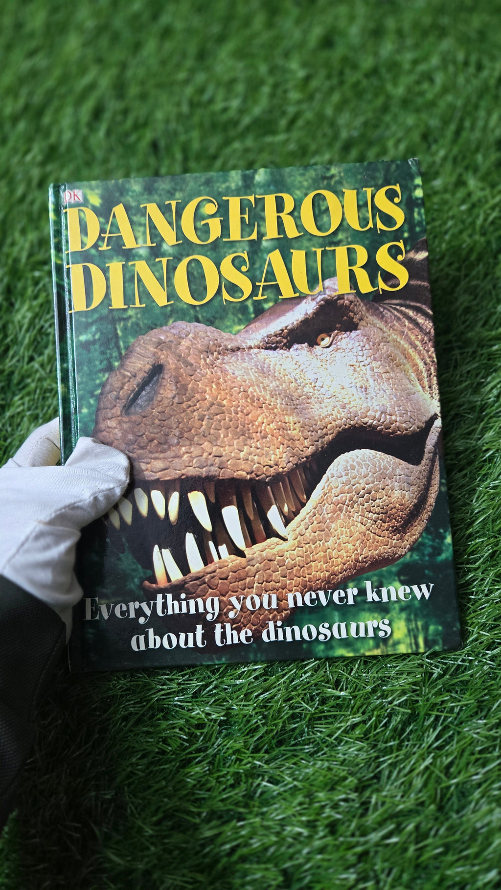 Dangerous Dinosaurs by Carey Scott