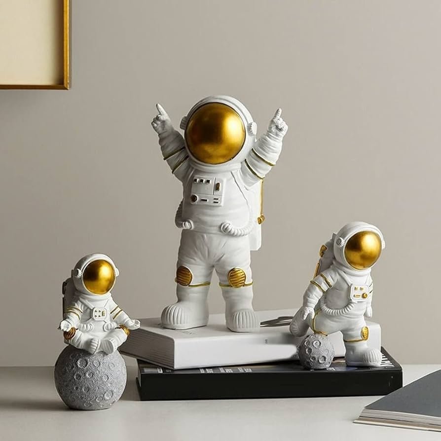 Cute Astronaut 3pcs (5/8/12cm) Set - Action Figure