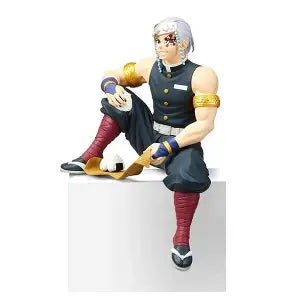 Demon Slayer : Tengen Uzui Hashira Sitting - Action Figure 16cm