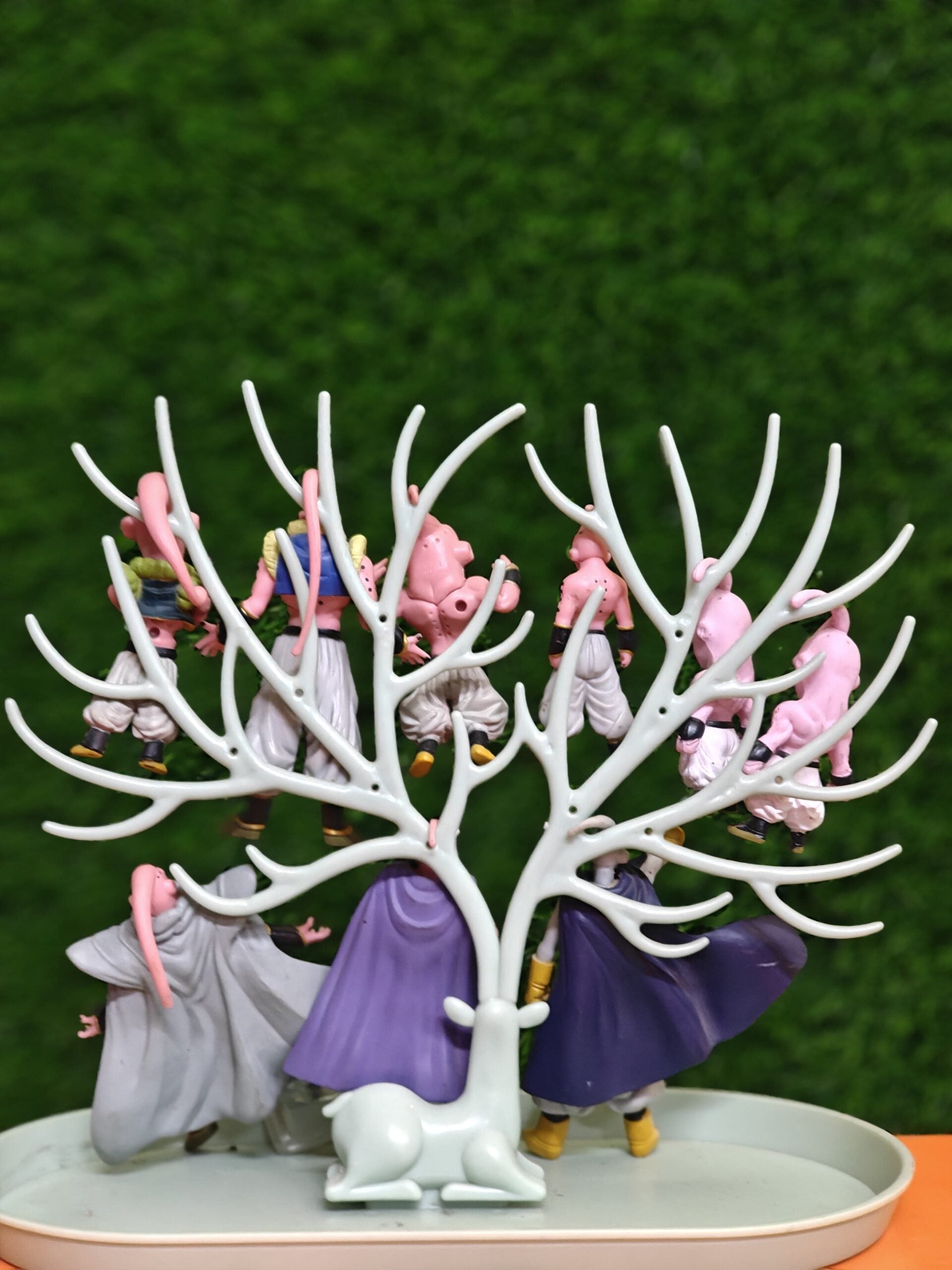 DBZ : Unleash Chaos & Charm: The Ultimate Majin Buu Evolution Set